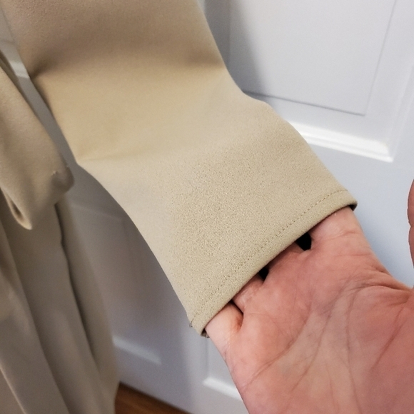 Alfani Beige Belted Wrap Long sleeve Surplice Neckline Wrap Dress Size SP - Picture 4 of 12